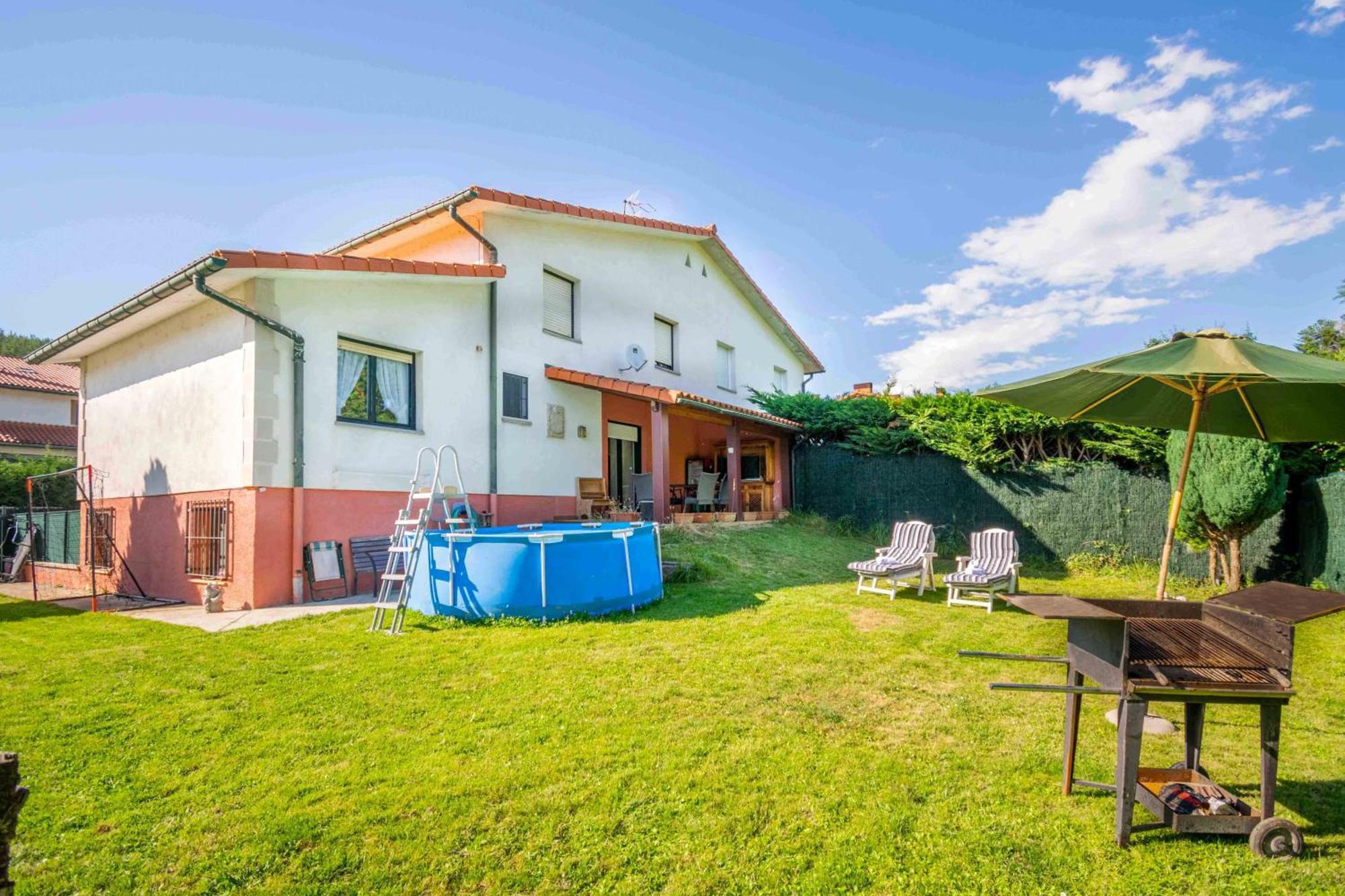 Casa Esteribar, Espacioso Con Jardin Y Barbacoa Proxima A Pamplona *